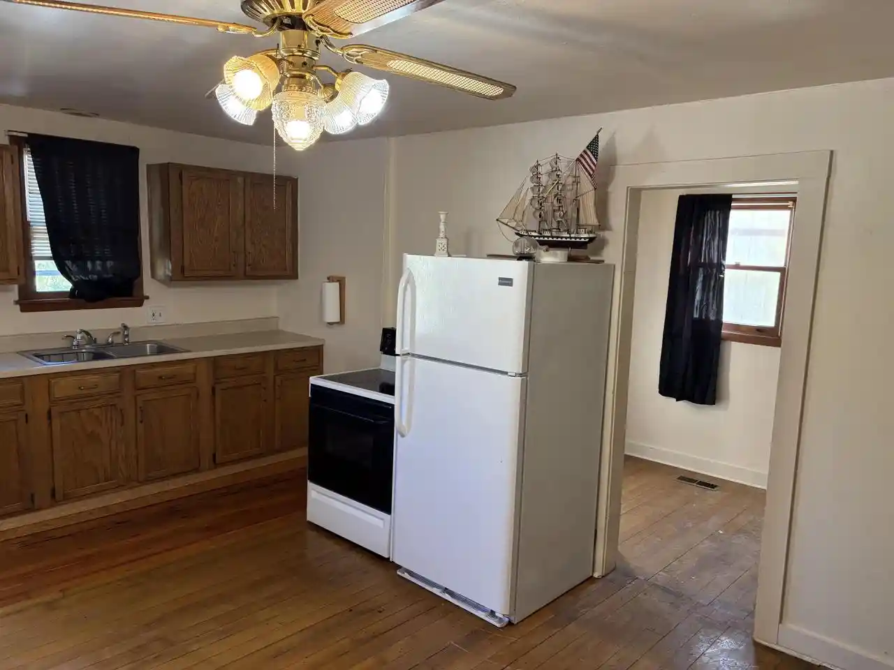 Photo 3 of Single family home for sale at 314 Vliet St, Kewaunee, WI 54216 | MLS# 1982407 | Listing updated on 2026-09-29