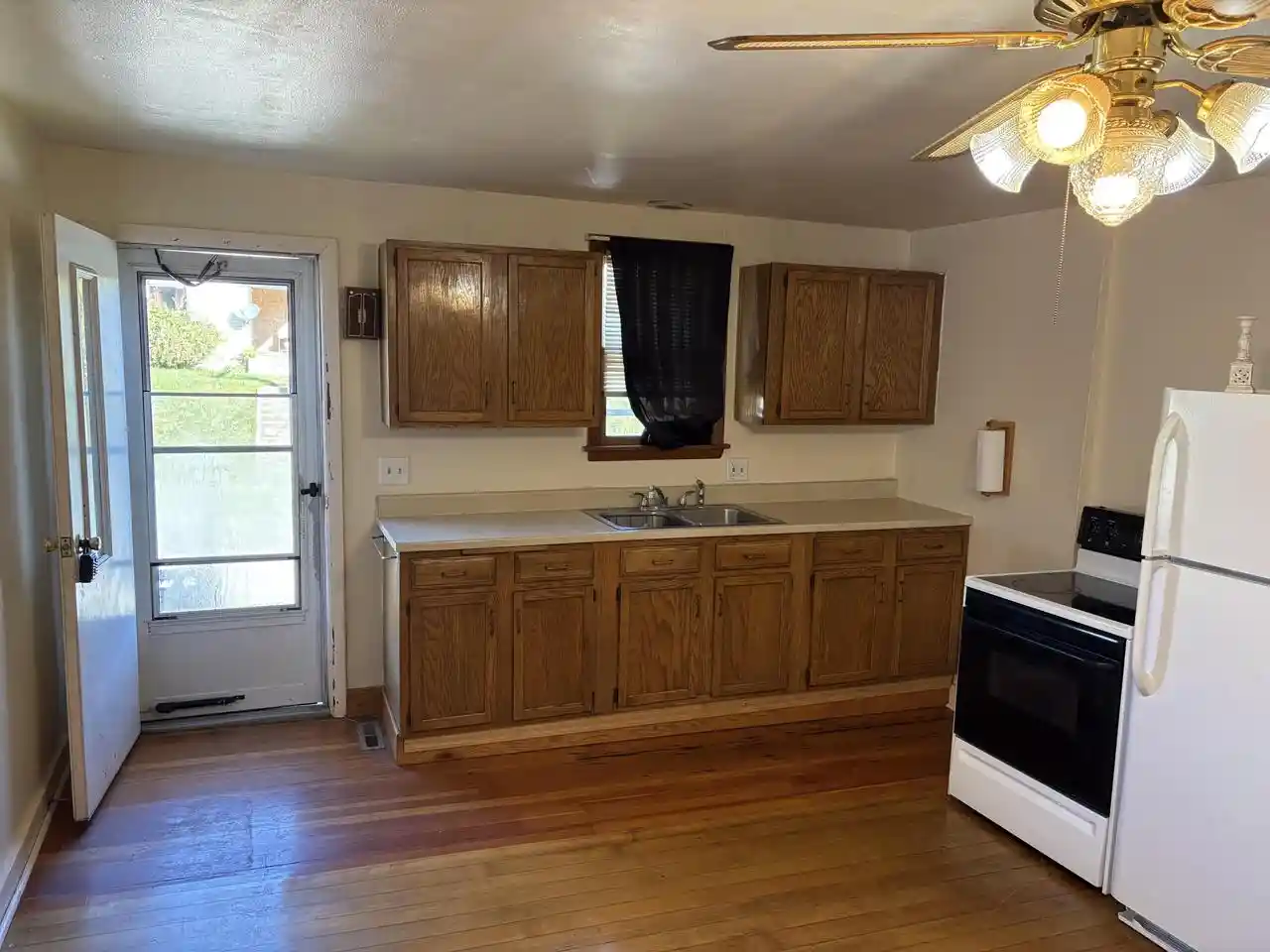 Photo 4 of Single family home for sale at 314 Vliet St, Kewaunee, WI 54216 | MLS# 1982407 | Listing updated on 2026-09-29