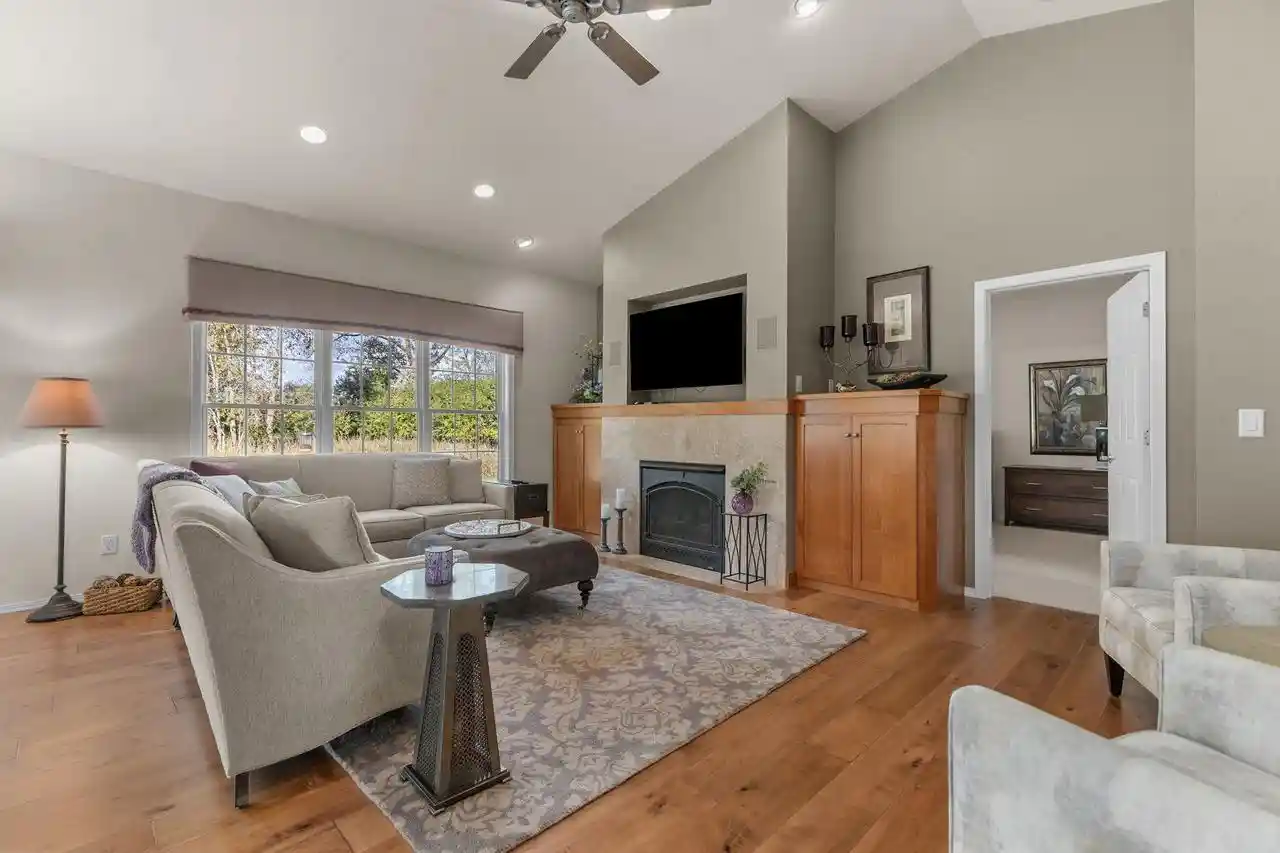 Photo 2 of Condo for sale at 3889 N Crosscreek Cir, Appleton, WI 54913 | MLS# 50333371 | Listing updated on 2026-09-29