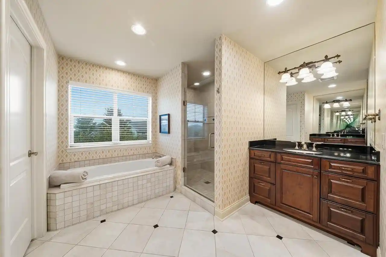 Photo 2 of Condo for sale at 631 Eagleton Dr #55-16, Lake Geneva, WI 53147 | MLS# 1982447 | Listing updated on 2026-10-01