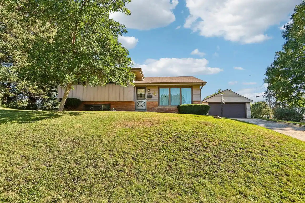 Photo 1 of Single family home for sale at 1229 Ed Mar Cir, Waukesha, WI 53188 | MLS# 1982453 | Listing updated on 2026-10-09