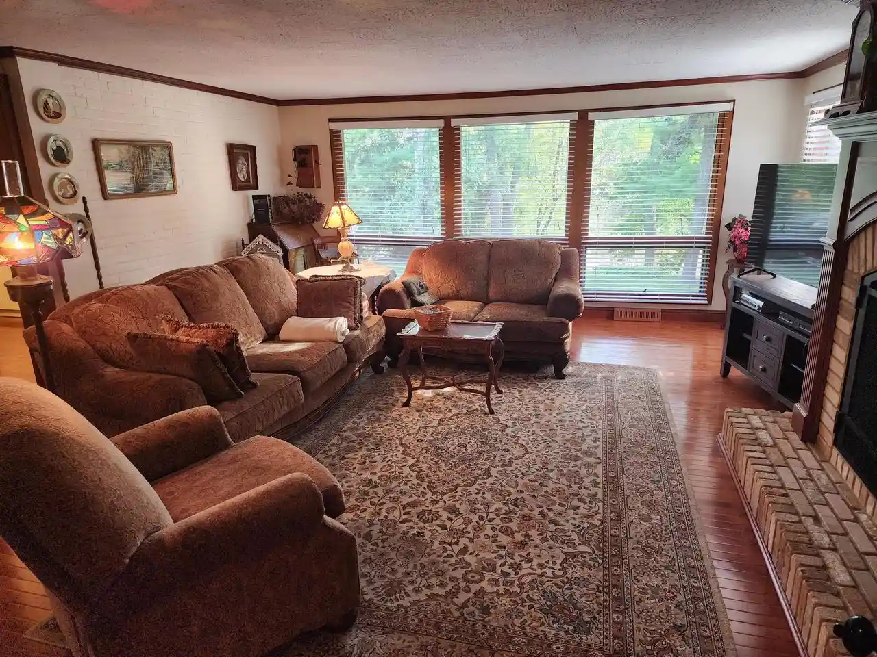 Photo 4 of Single family home for sale at 319 Elizabeth St, Watertown, WI 53098 | MLS# 1982445 | Listing updated on 2026-10-05