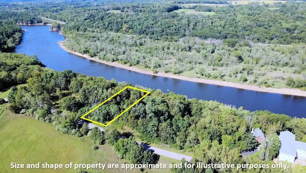 Photo 1 of Land for sale at L21 Hillside Dr, Wisconsin Dells, WI 53965 | MLS# 2033590 | Listing updated on 2026-10-08