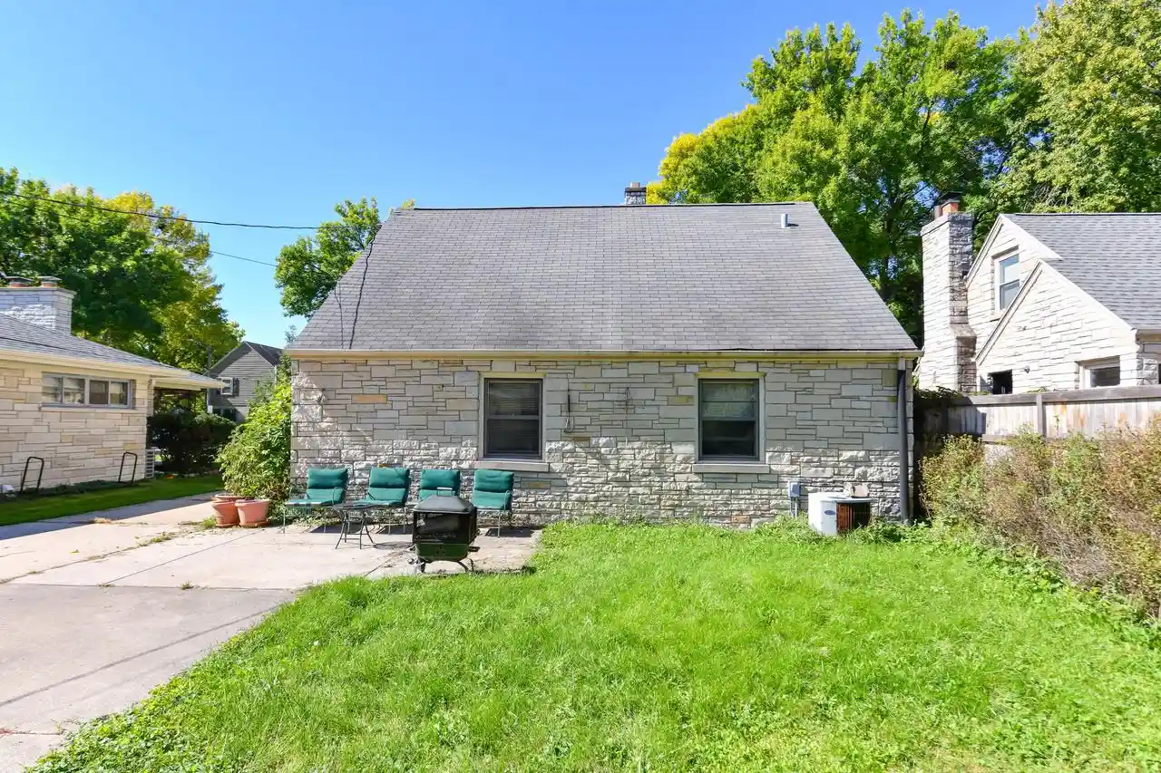 Photo 4 of Single family home for sale at 2616 N 96th Street, Milwaukee, WI 53226 | MLS# 1982459 | Listing updated on 2026-10-08