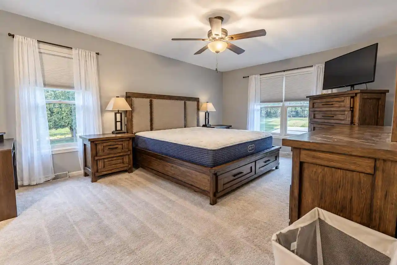 Photo 4 of Single family home for sale at 804 Jamesway Dr, Watertown, WI 53098 | MLS# 1982455 | Listing updated on 2026-10-05