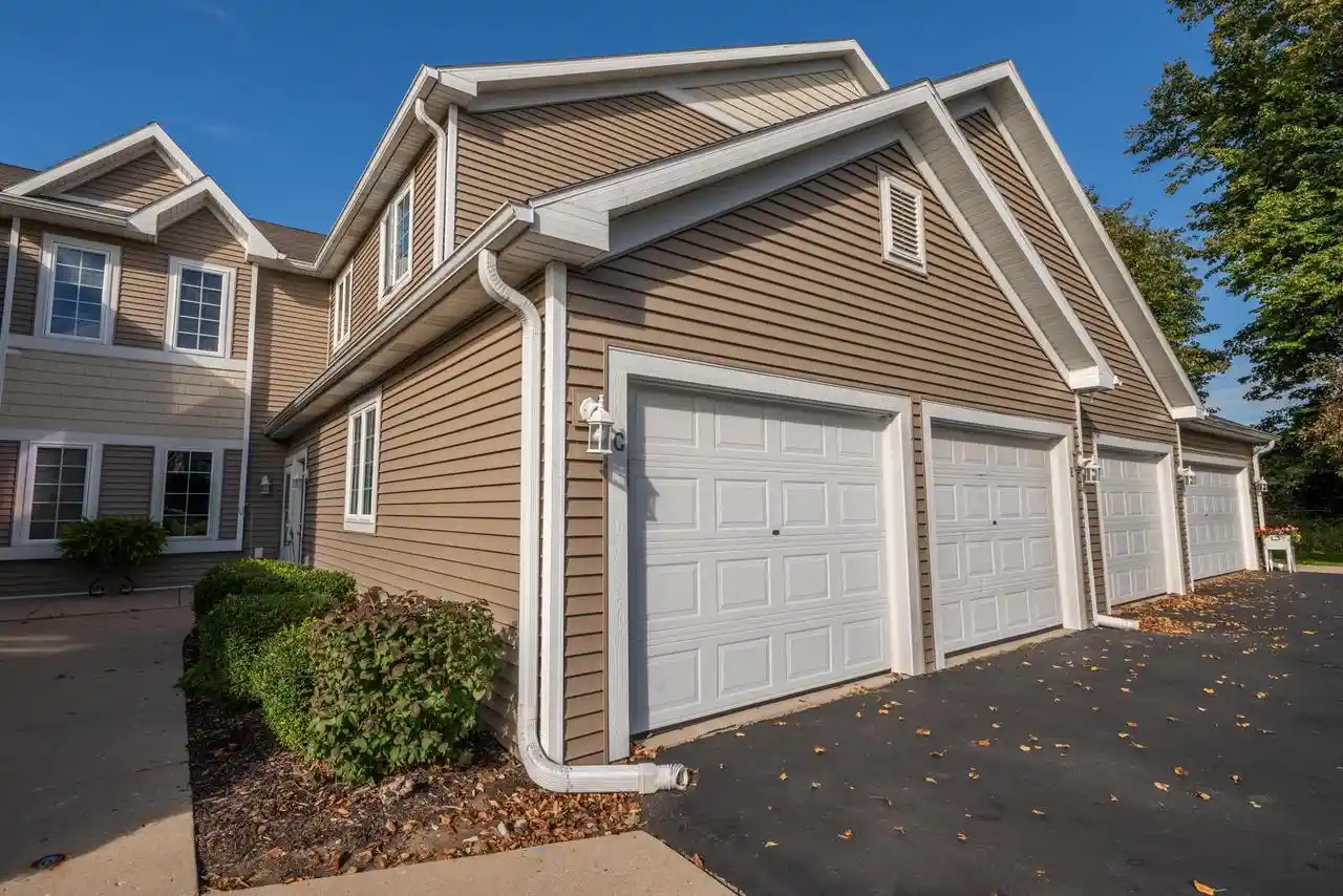 Photo 1 of Condo for sale at 772 Bridlewood Dr #5103E, Hartford, WI 53027 | MLS# 1982457 | Listing updated on 2026-09-30