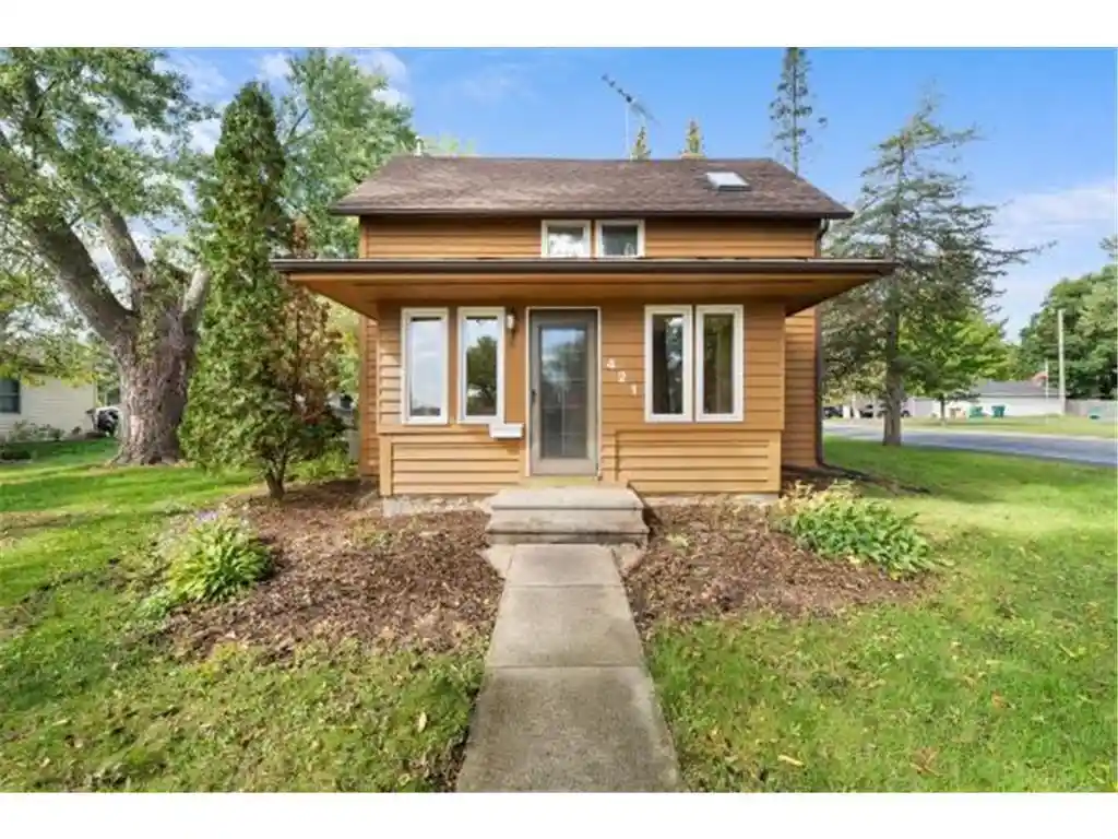 Photo 1 of Single family home for sale at 421 Lewis St, River Falls, WI 54022 | MLS# 7150202 | Listing updated on 2026-10-08
