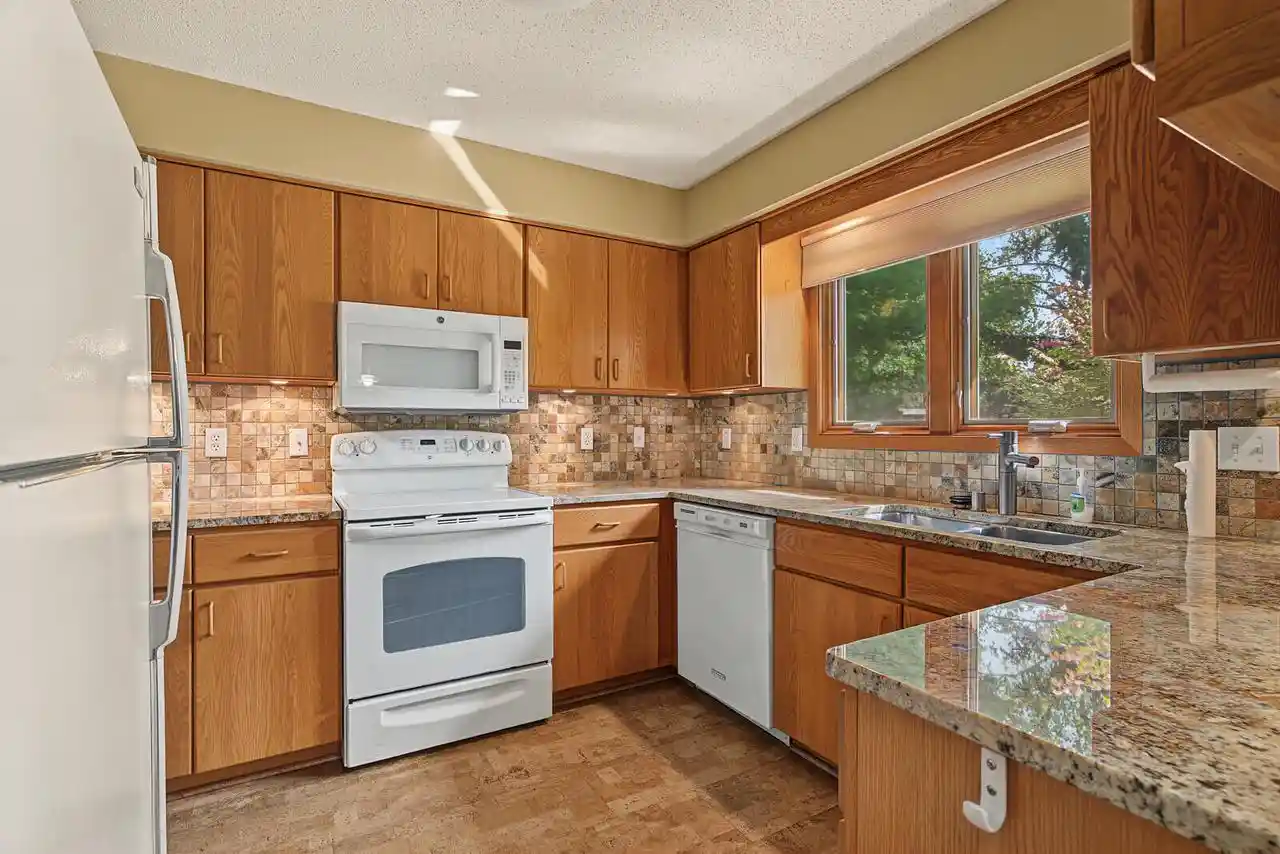 Photo 3 of Sale Pending at W5734 Thistledown Dr, La Crosse, WI 54601 | MLS# 1982466 | Listing updated on 2026-10-05