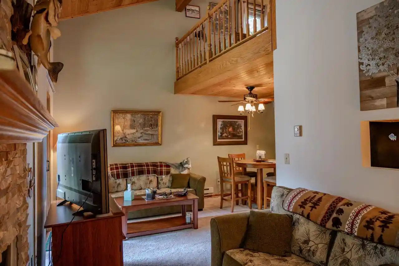 Photo 4 of Condo for sale at 2 Aspen Trl, Wisconsin Dells, WI 53965 | MLS# 2033593 | Listing updated on 2026-10-06