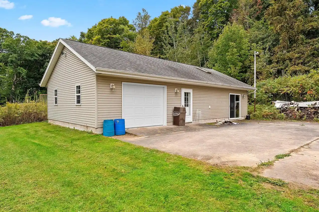 Photo 2 of Single family home for sale at 5224 Woodland Dr, Two Rivers, WI 54241 | MLS# 1982467 | Listing updated on 2026-09-28