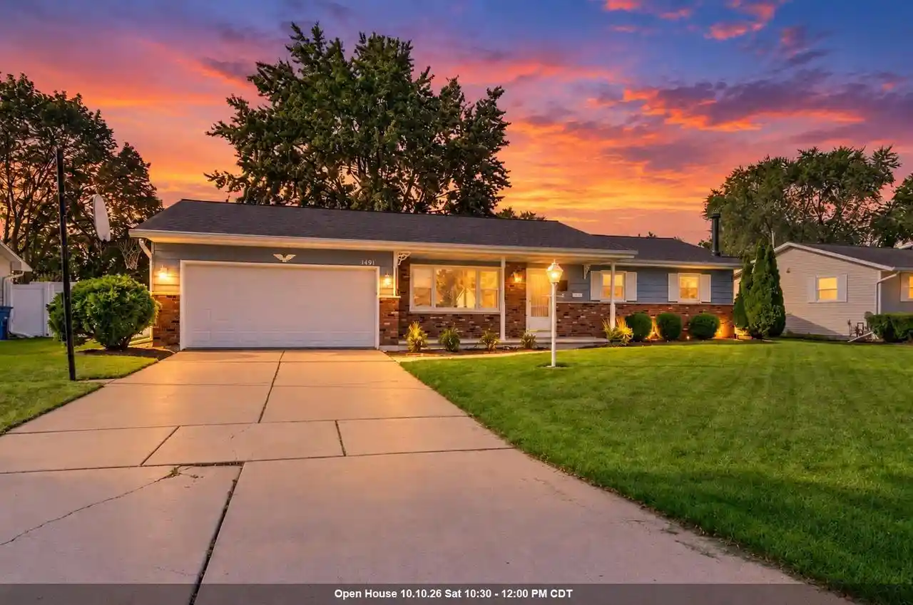 Photo 1 of Single family home for sale at 1491 Commanche Ave, Green Bay, WI 54313 | MLS# 50333368 | Listing updated on 2026-10-06
