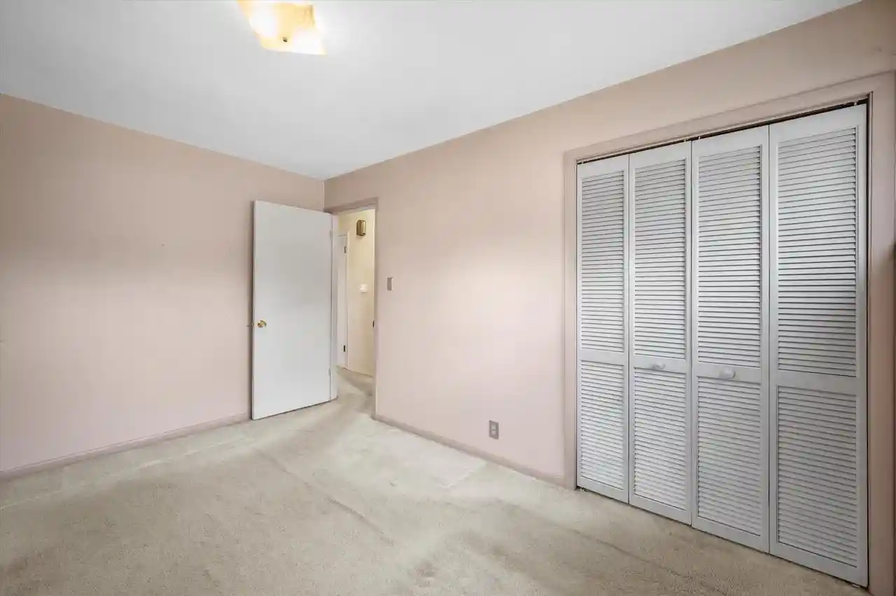 Photo 4 of Single family home for sale at 842 E Doty Pl, Milwaukee, WI 53207 | MLS# 1982470 | Listing updated on 2026-10-03