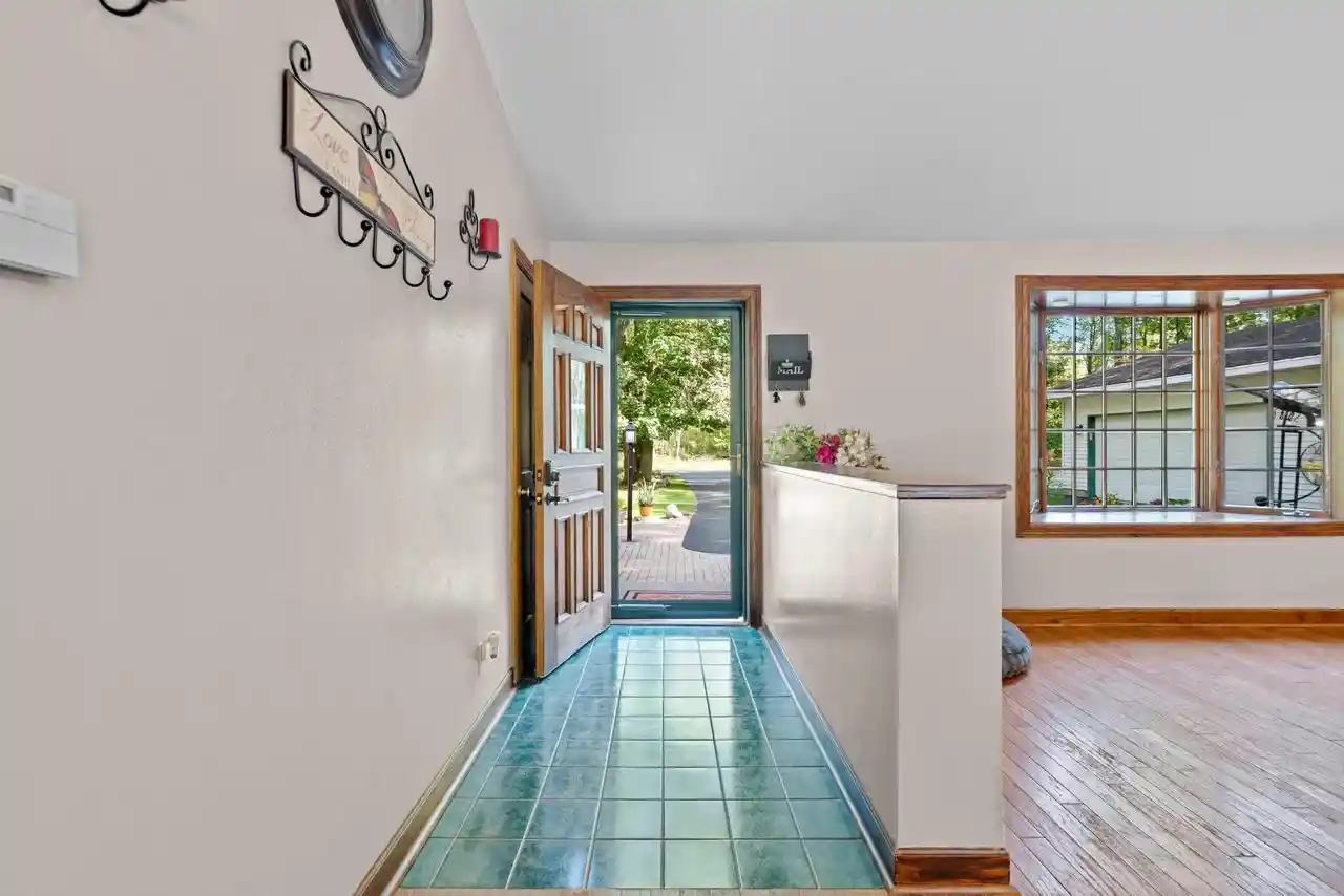 Photo 2 of Single family home for sale at N7791 St Paul Rd, Crivitz, WI 54114 | MLS# 50333349 | Listing updated on 2026-09-28