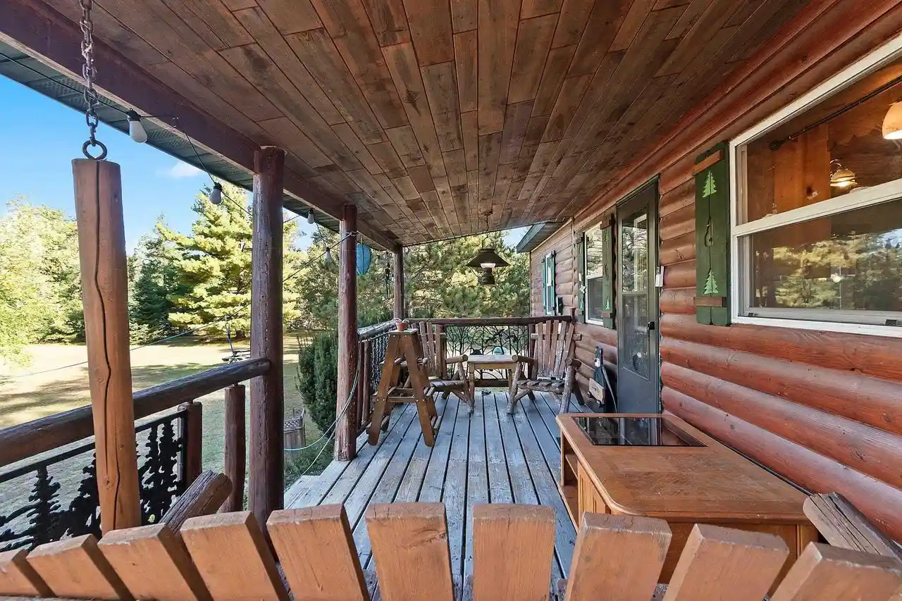 Photo 3 of Single family home for sale at W9999 Terri Ln, Crivitz, WI 54114 | MLS# 50333391 | Listing updated on 2026-10-08