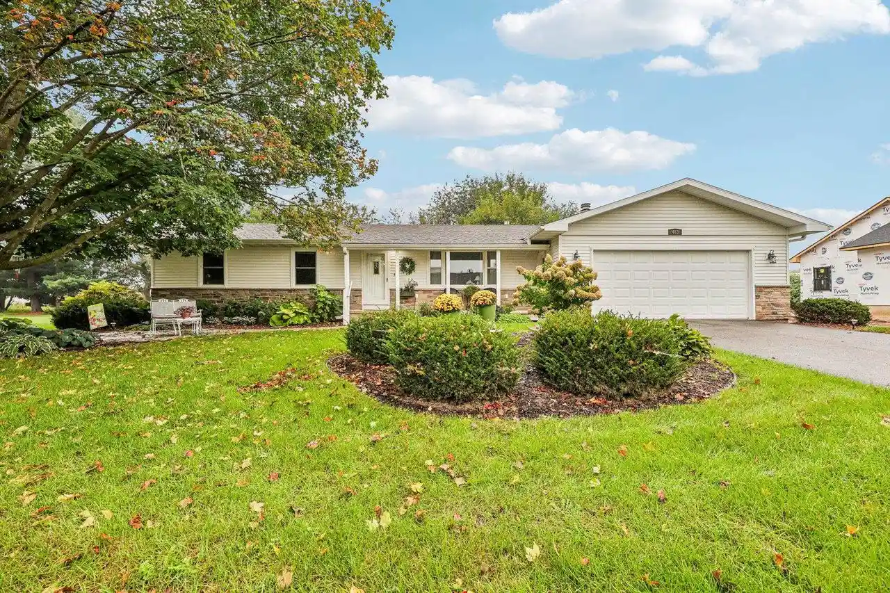 Photo 1 of Sale Pending at 463 S Park St, Belleville, WI 53508 | MLS# 2033598 | Listing updated on 2026-10-06