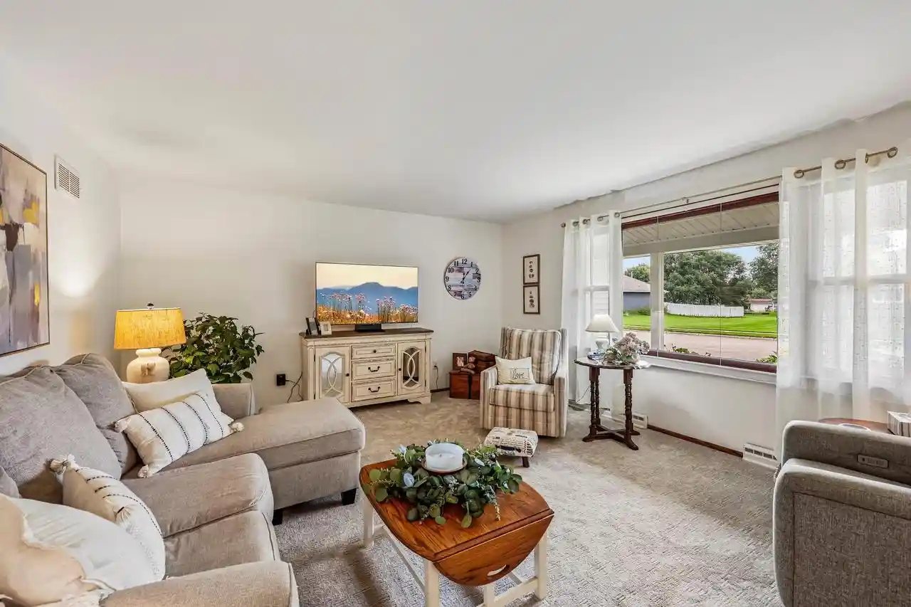 Photo 2 of Sale Pending at 463 S Park St, Belleville, WI 53508 | MLS# 2033598 | Listing updated on 2026-10-06
