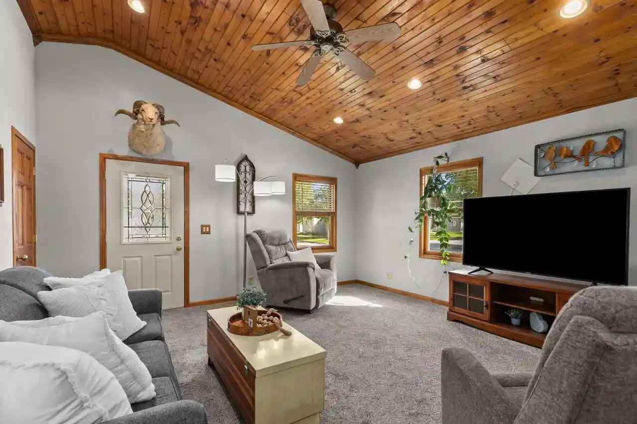 Photo 3 of Single family home for sale at 121 E 2nd Street, Kimberly, WI 54136 | MLS# 50333392 | Listing updated on 2026-10-03