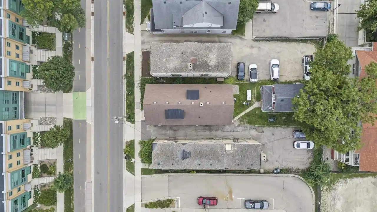 Photo 4 of Multi family home for sale at 334 W Wilson St, Madison, WI 53703 | MLS# 2033602 | Listing updated on 2026-10-09