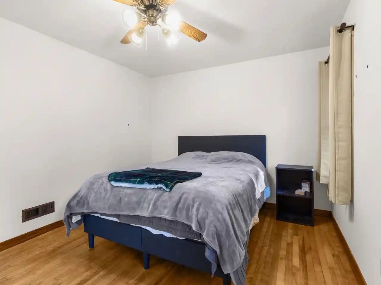 Photo 3 of Single family home for sale at N3027 Woodland Rd, Marinette, WI 54143 | MLS# 50333396 | Listing updated on 2026-10-04