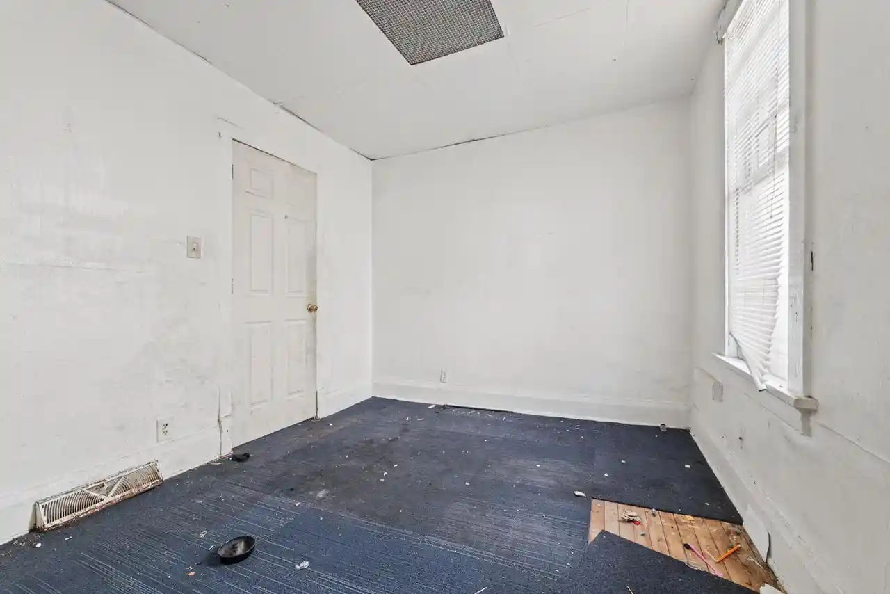 Photo 4 of Single family home for sale at 4730 N 29th Street, Milwaukee, WI 53209 | MLS# 1982478 | Listing updated on 2026-09-29