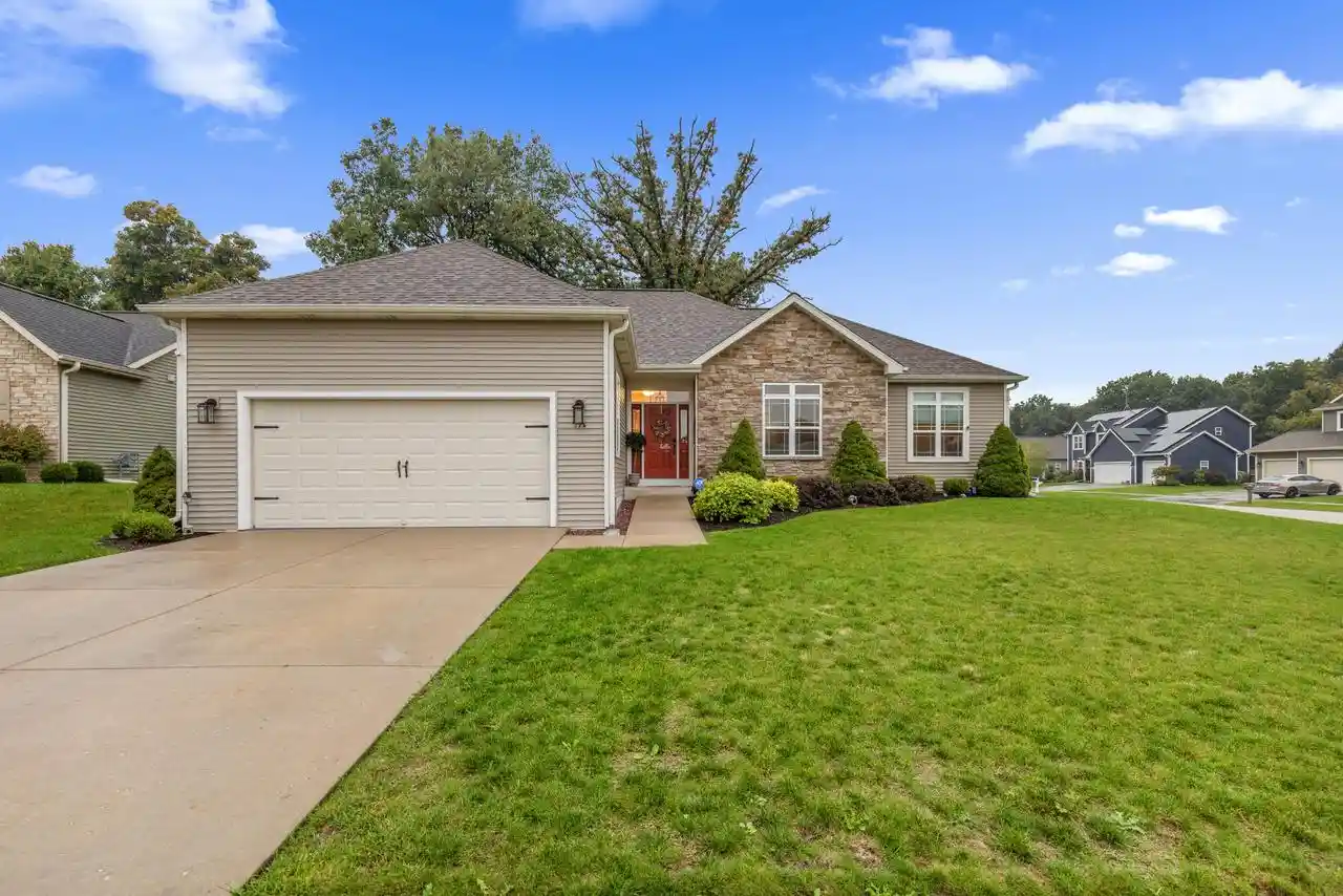 Photo 1 of Single family home for sale at 174 N Wild Flower Ln, Elkhorn, WI 53121 | MLS# 1982483 | Listing updated on 2026-10-05