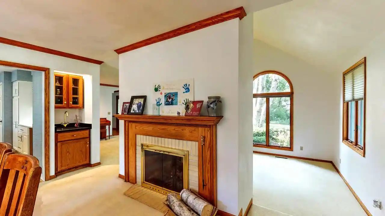 Photo 3 of Single family home for sale at 425 Newman Ct, Jefferson, WI 53549 | MLS# 1982485 | Listing updated on 2026-10-02