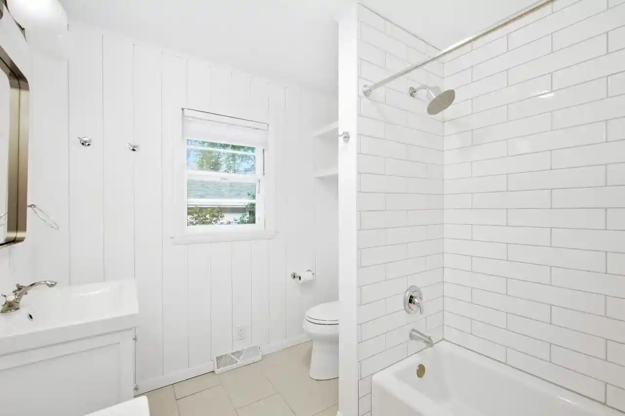 Photo 4 of Single family home for sale at 6627 Franklin Ave, Middleton, WI 53562 | MLS# 1982487 | Listing updated on 2026-10-08