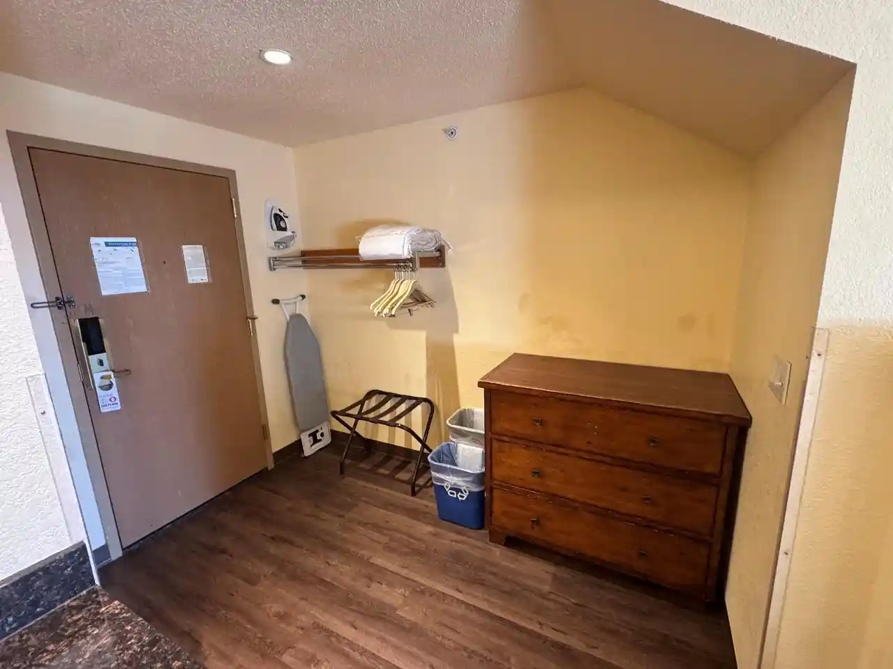 Photo 3 of Condo for sale at 2504 River Rd #7421, Wisconsin Dells, WI 53965 | MLS# 2033611 | Listing updated on 2026-09-28