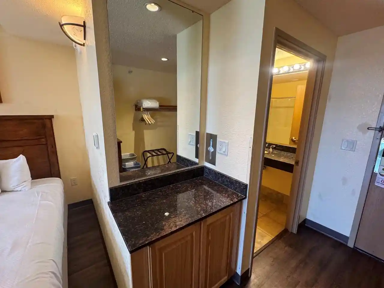 Photo 3 of Condo for sale at 2504 River Rd #7421, Wisconsin Dells, WI 53965 | MLS# 2033611 | Listing updated on 2026-09-28
