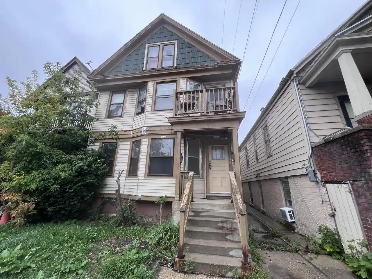Photo 1 of Multi family home for sale at 1560 W Becher St, Milwaukee, WI 53215 | MLS# 1982493 | Listing updated on 2026-10-02
