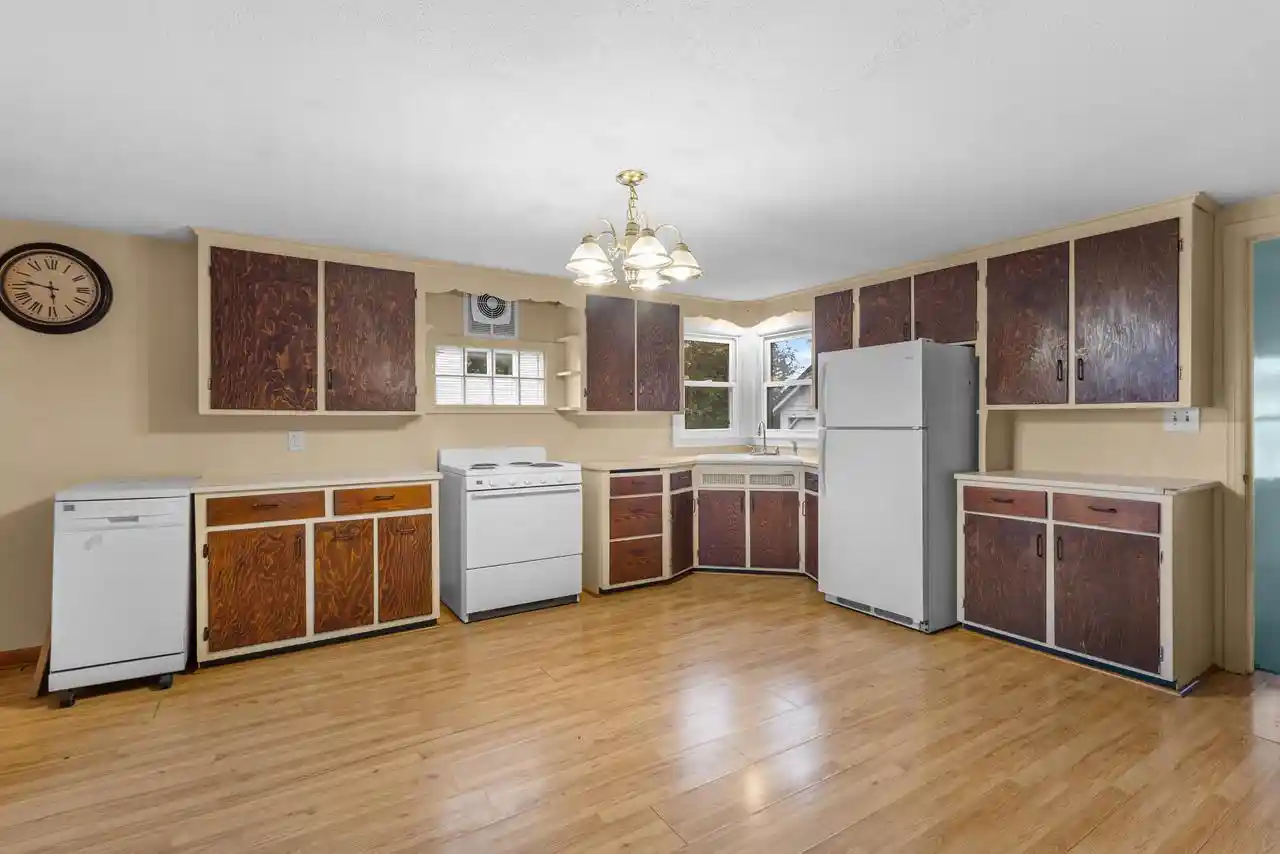 Photo 3 of Single family home for sale at W6883 Arbor Rd, Juneau, WI 53039 | MLS# 2033612 | Listing updated on 2026-10-01