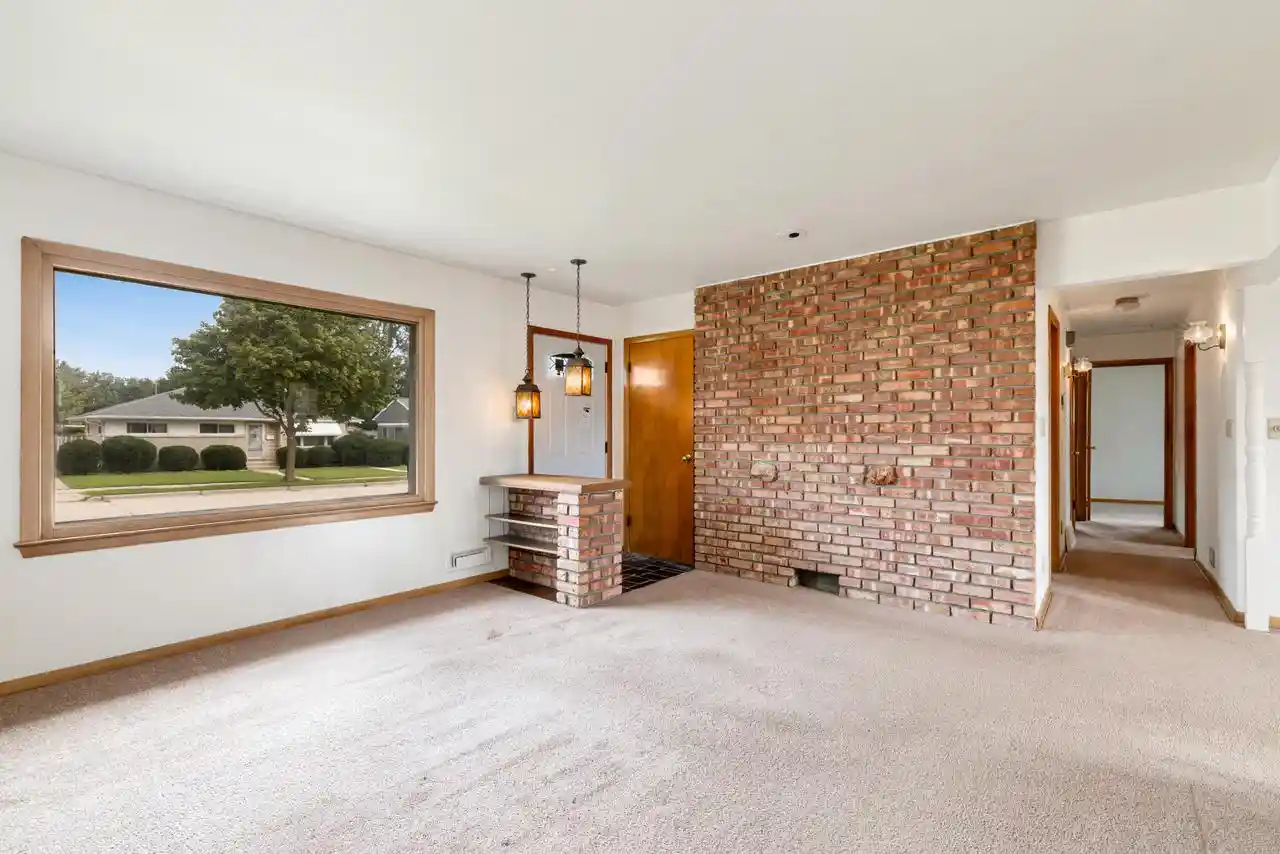 Photo 1 of Single family home for sale at 6105 S Swift Ave, Cudahy, WI 53110 | MLS# 1982495 | Listing updated on 2026-10-05