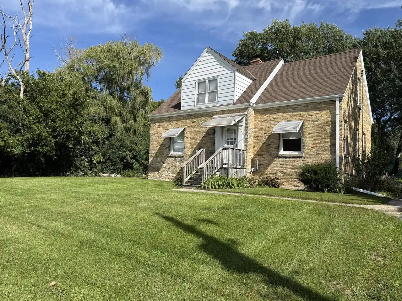 Photo 1 of Single family home for sale at 2786 S Moorland Rd, New Berlin, WI 53151 | MLS# 1982496 | Listing updated on 2026-10-03