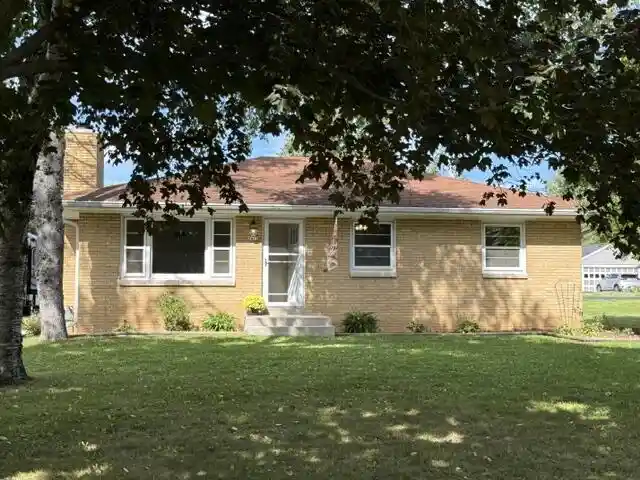 Photo 1 of Single family home for sale at 3472 E Ryan Rd, Oak Creek, WI 53154 | MLS# 1982499 | Listing updated on 2026-10-05