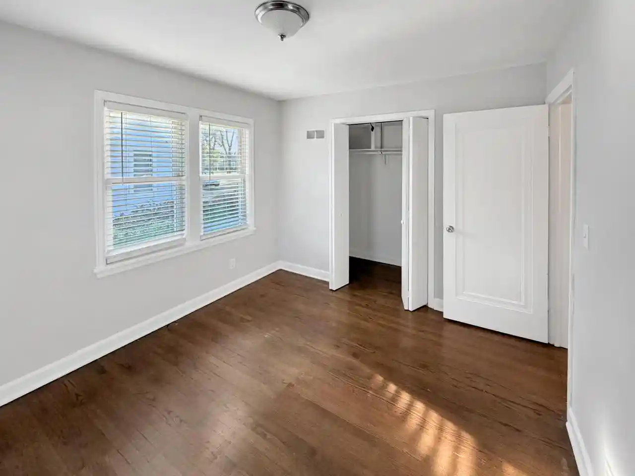 Photo 3 of Single family home for sale at 2401 Lincoln Rd, Kenosha, WI 53143 | MLS# 1982501 | Listing updated on 2026-10-09