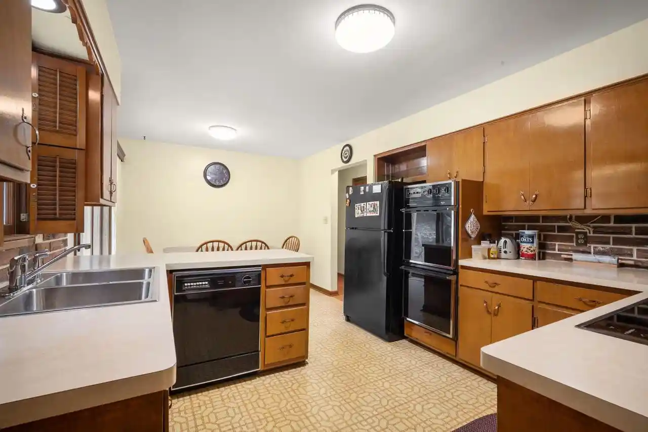 Photo 2 of Single family home for sale at 4528 63rd Avenue, Kenosha, WI 53144 | MLS# 1982518 | Listing updated on 2026-09-30