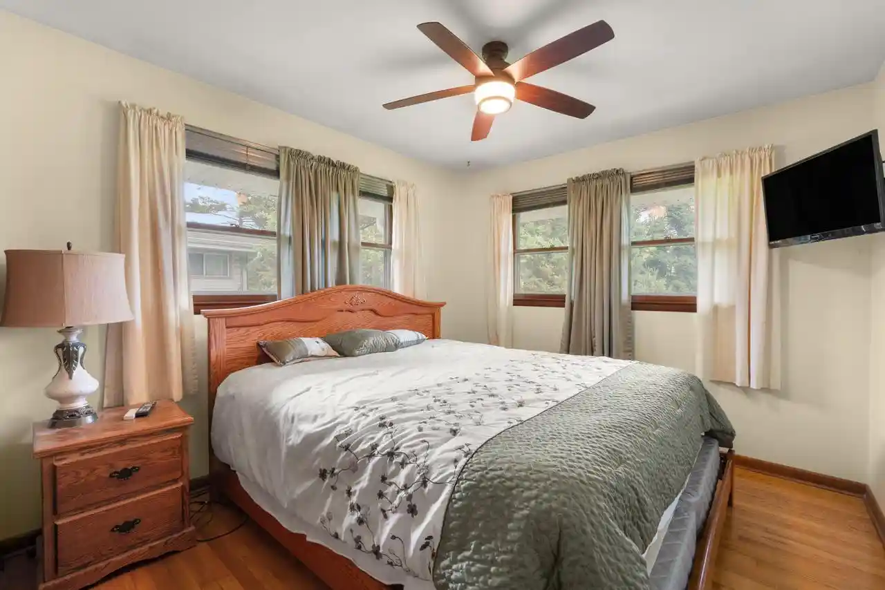 Photo 4 of Single family home for sale at 4528 63rd Avenue, Kenosha, WI 53144 | MLS# 1982518 | Listing updated on 2026-09-30