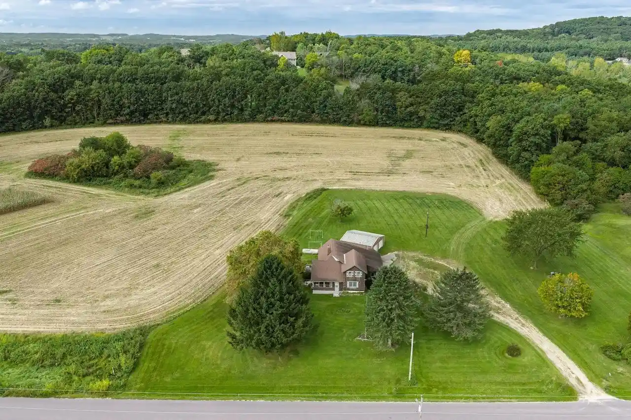 Photo 3 of Single family home for sale at S1257a Lyndon Rd, Wisconsin Dells, WI 53965 | MLS# 2033618 | Listing updated on 2026-10-09