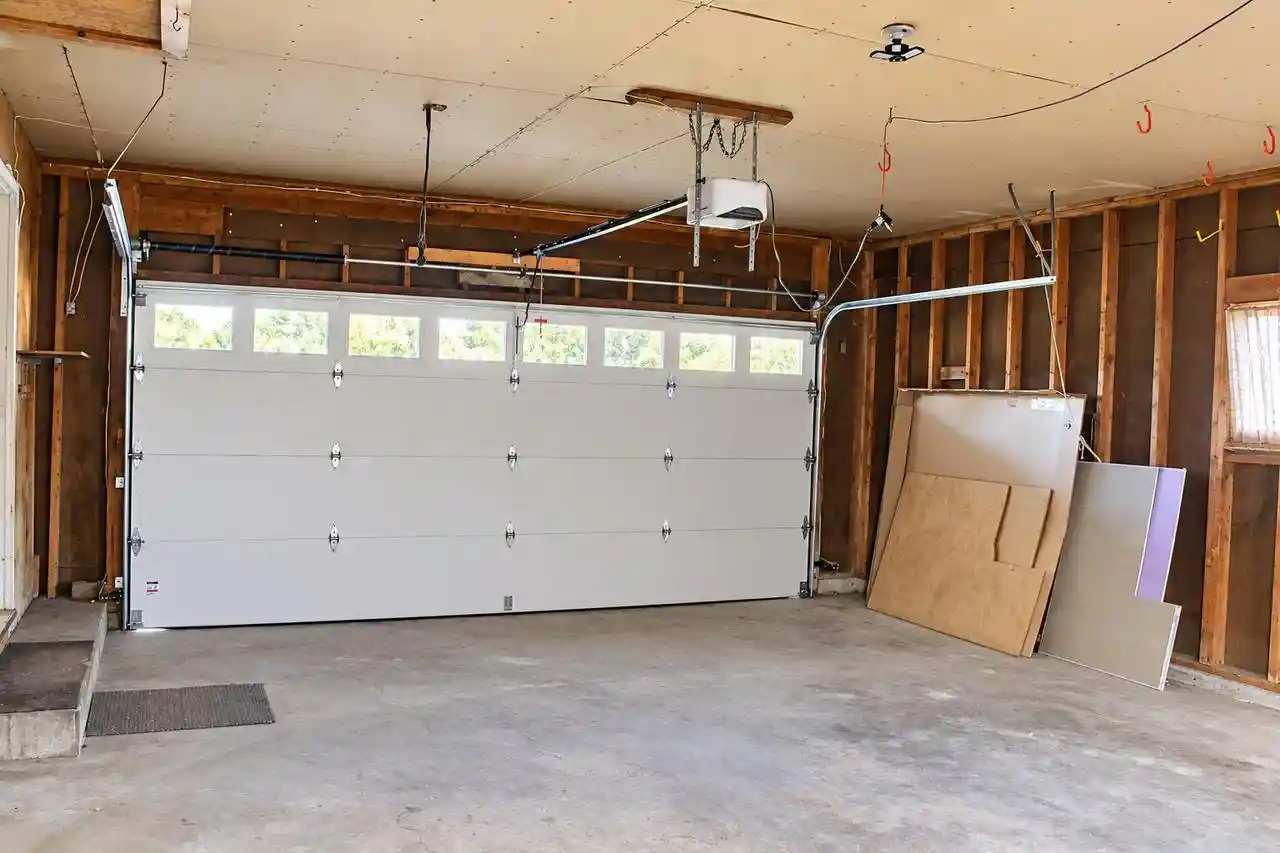 Photo 3 of Single family home for sale at 707 Emmer Ave, Fredonia, WI 53021 | MLS# 1982524 | Listing updated on 2026-10-06