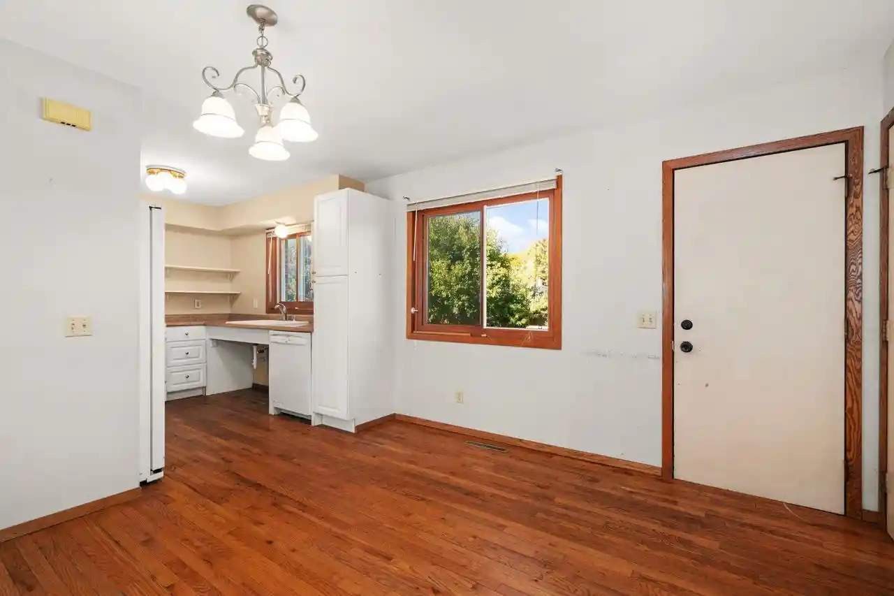 Photo 2 of Single family home for sale at 1722 S Thompson Dr, Madison, WI 53716 | MLS# 2033620 | Listing updated on 2026-10-07