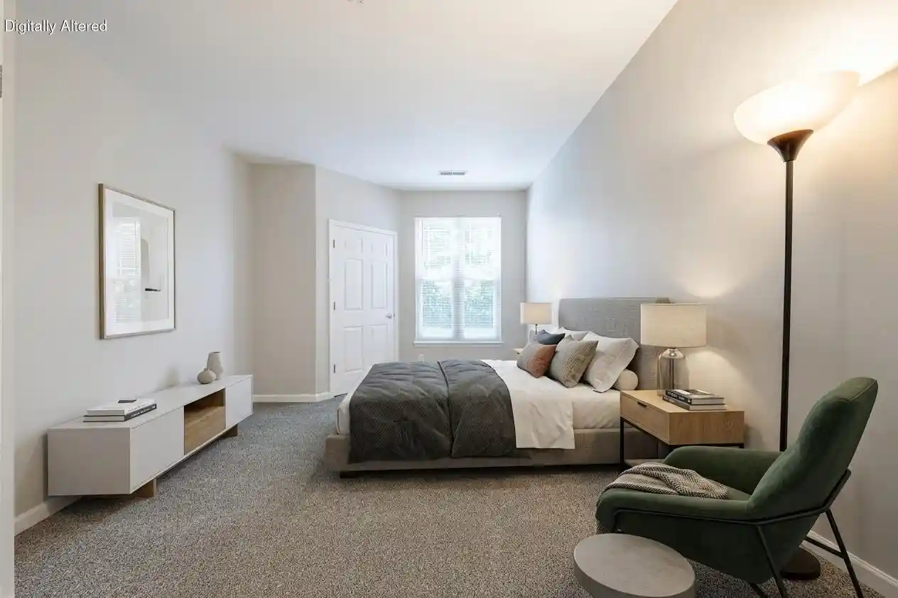 Listing Photo 4 - Condo for sale in building located at N113w16241 Sylvan Cir, Germantown, WI 53022 - Unit #104