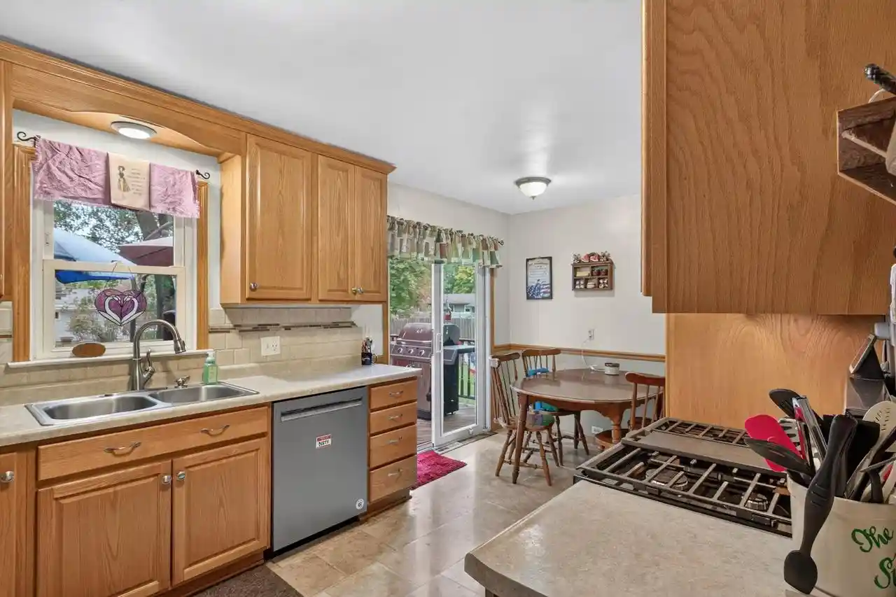 Photo 1 of Single family home for sale at 1830 Carey St, Wisconsin Rapids, WI 54495 | MLS# 22604820 | Listing updated on 2026-10-06
