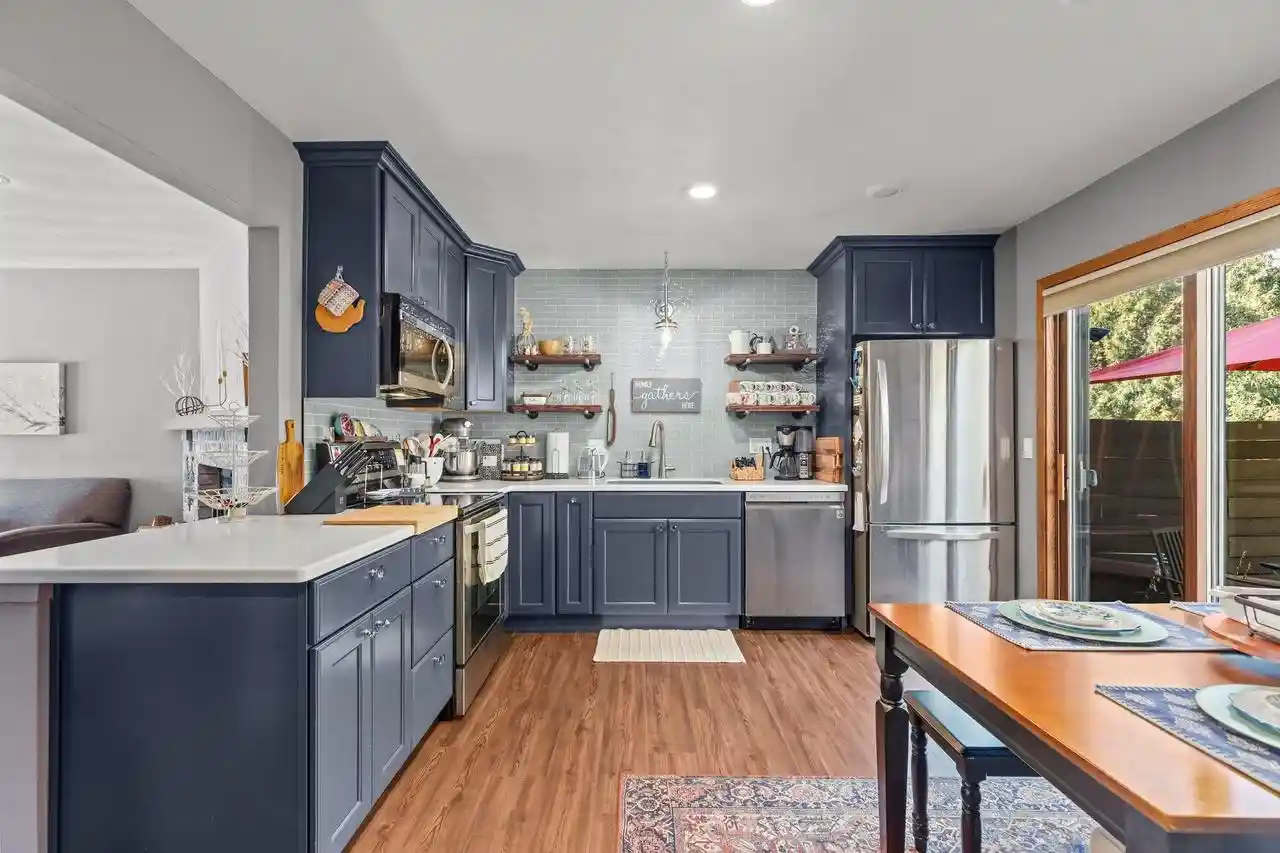 Photo 2 of Condo for sale at 725 S Westhaven Pl #B, Appleton, WI 54914 | MLS# 50333411 | Listing updated on 2026-10-03