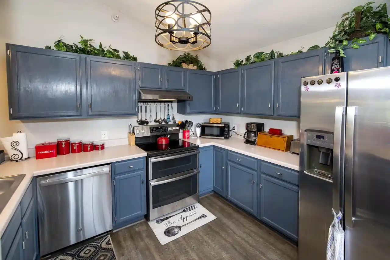 Photo 2 of Sale Pending at 170 W Aspen Ct #4, Oak Creek, WI 53154 | MLS# 1982536 | Listing updated on 2026-10-05