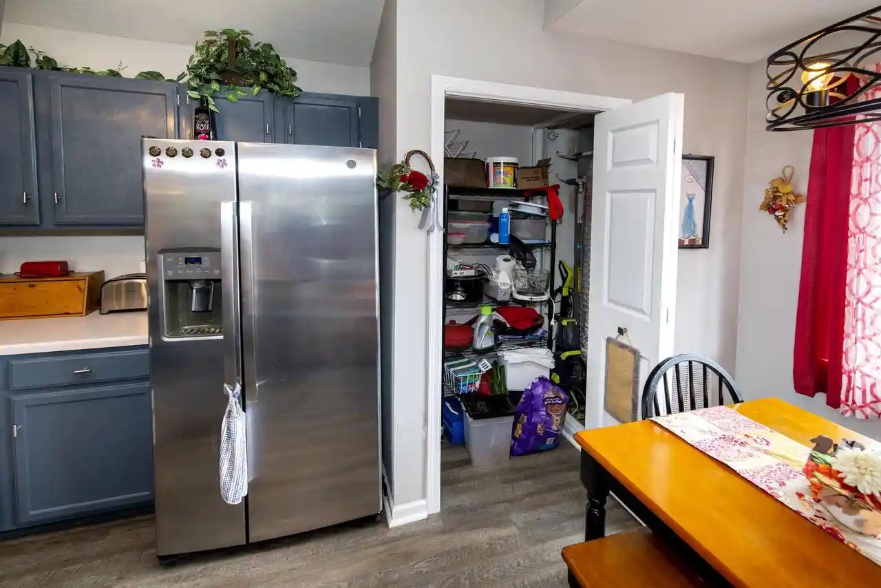 Listing Photo 4 - Condo for sale in building located at 170 W Aspen Ct, Oak Creek, WI 53154 - Unit #4