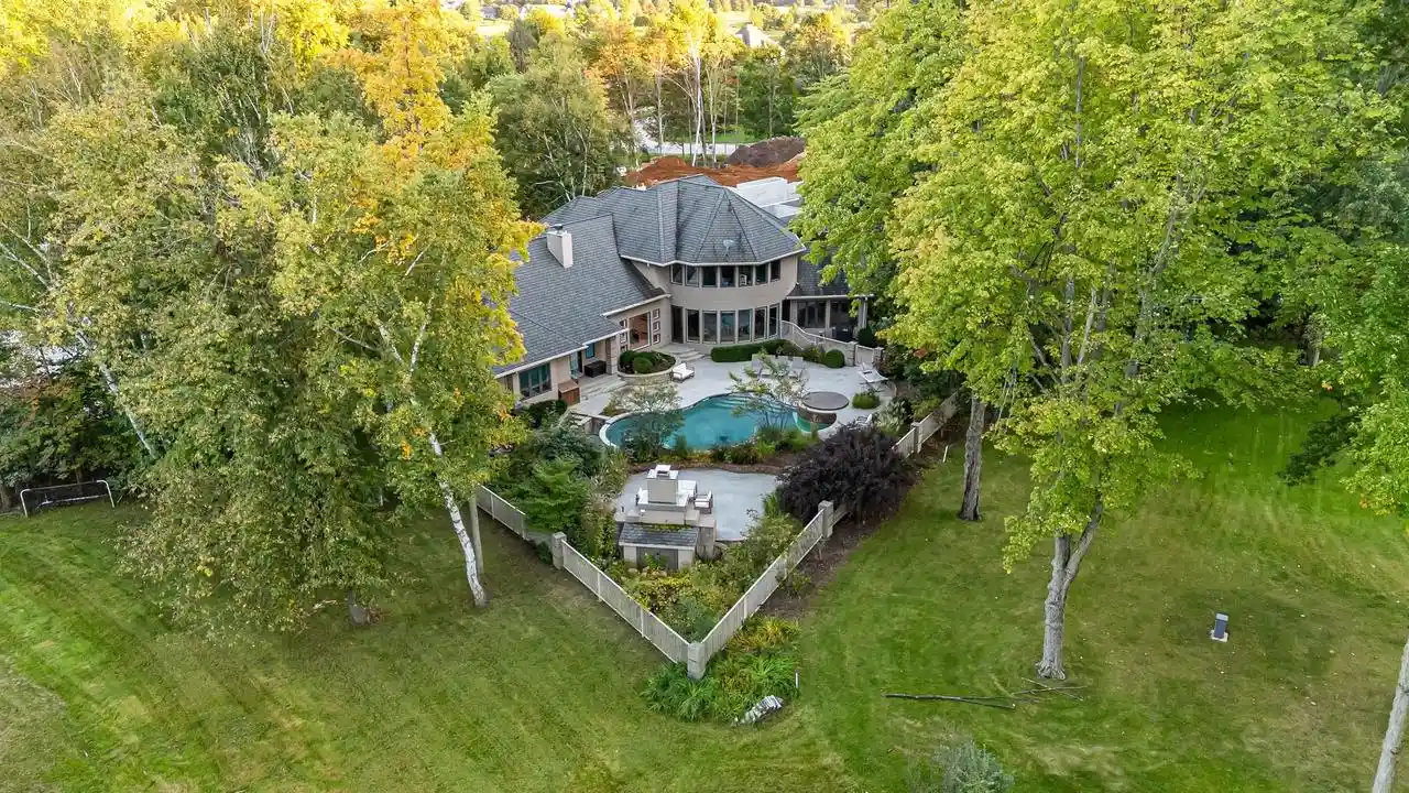 Photo 1 of Mansion for sale at 966 Thornberry Dr, Oneida, WI 54155 | MLS# 50333416 | Listing updated on 2026-09-30
