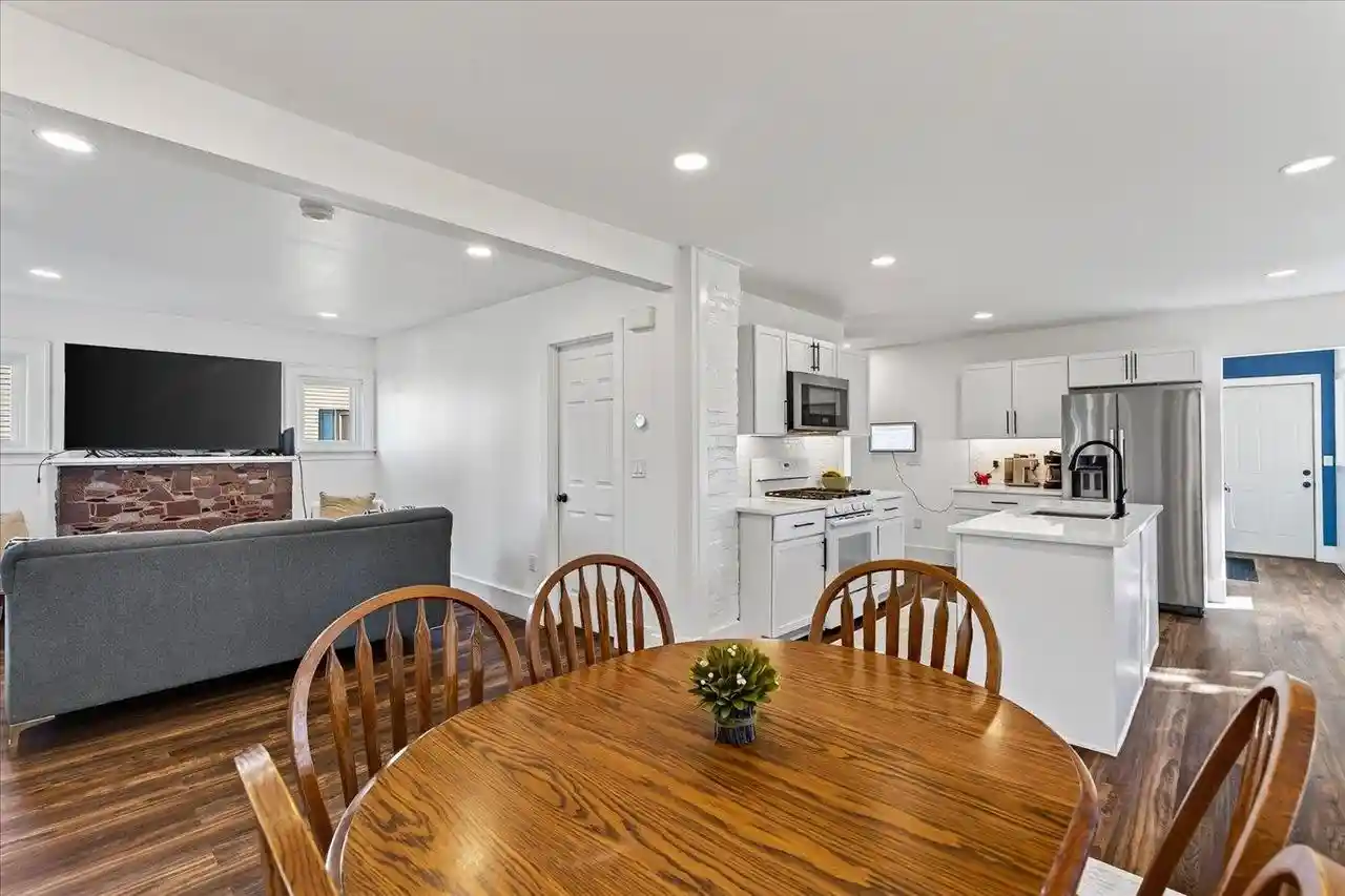 Photo 3 of Single family home for sale at 914 Monroe St, Sauk City, WI 53583 | MLS# 2033634 | Listing updated on 2026-10-07