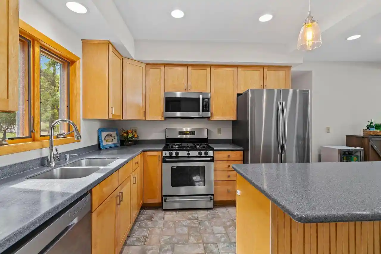 Photo 4 of Single family home for sale at W1264 S Shore Dr, Palmyra, WI 53156 | MLS# 1982544 | Listing updated on 2026-10-01