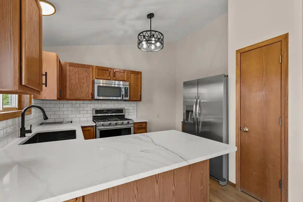 Photo 2 of Single family home for sale at 1604 Primrose Ln, Fond Du Lac, WI 54935 | MLS# 50333418 | Listing updated on 2026-10-06