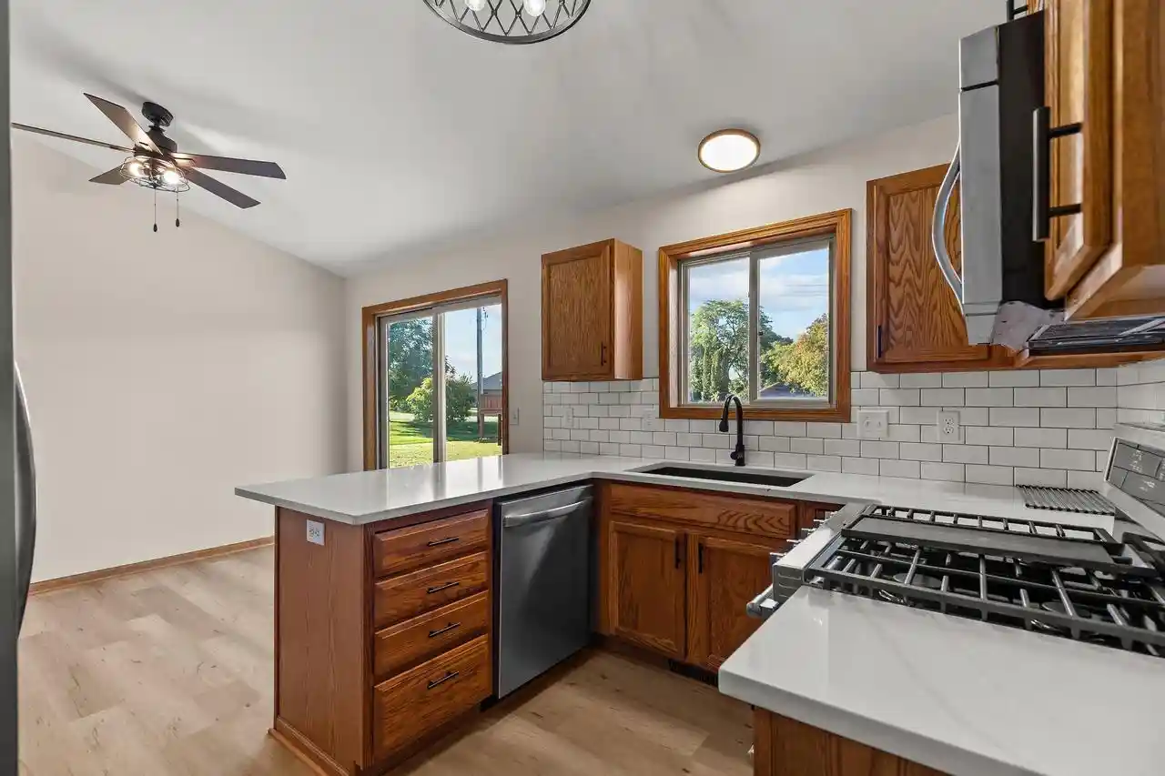 Photo 3 of Single family home for sale at 1604 Primrose Ln, Fond Du Lac, WI 54935 | MLS# 50333418 | Listing updated on 2026-10-06